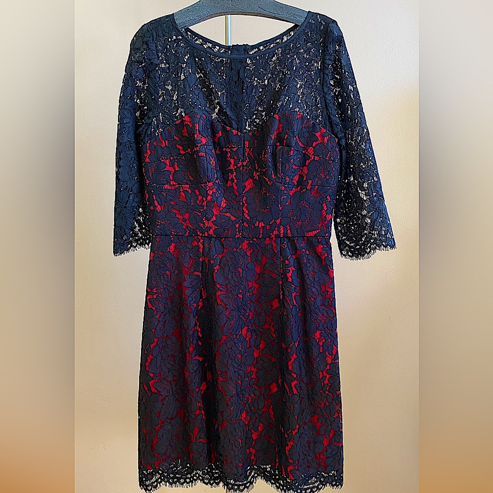 Milly Stella dress classy & sexy V back lace layer Size 4